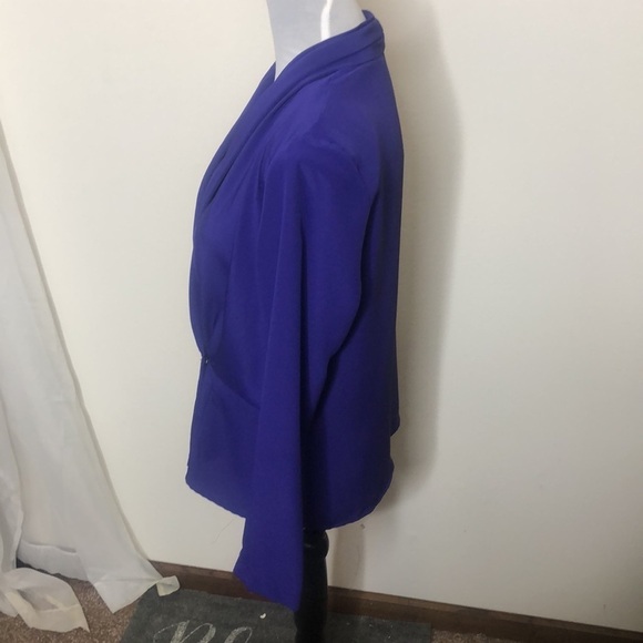 Chaus petites size 8 blue button paced should blouse - Picture 6 of 13